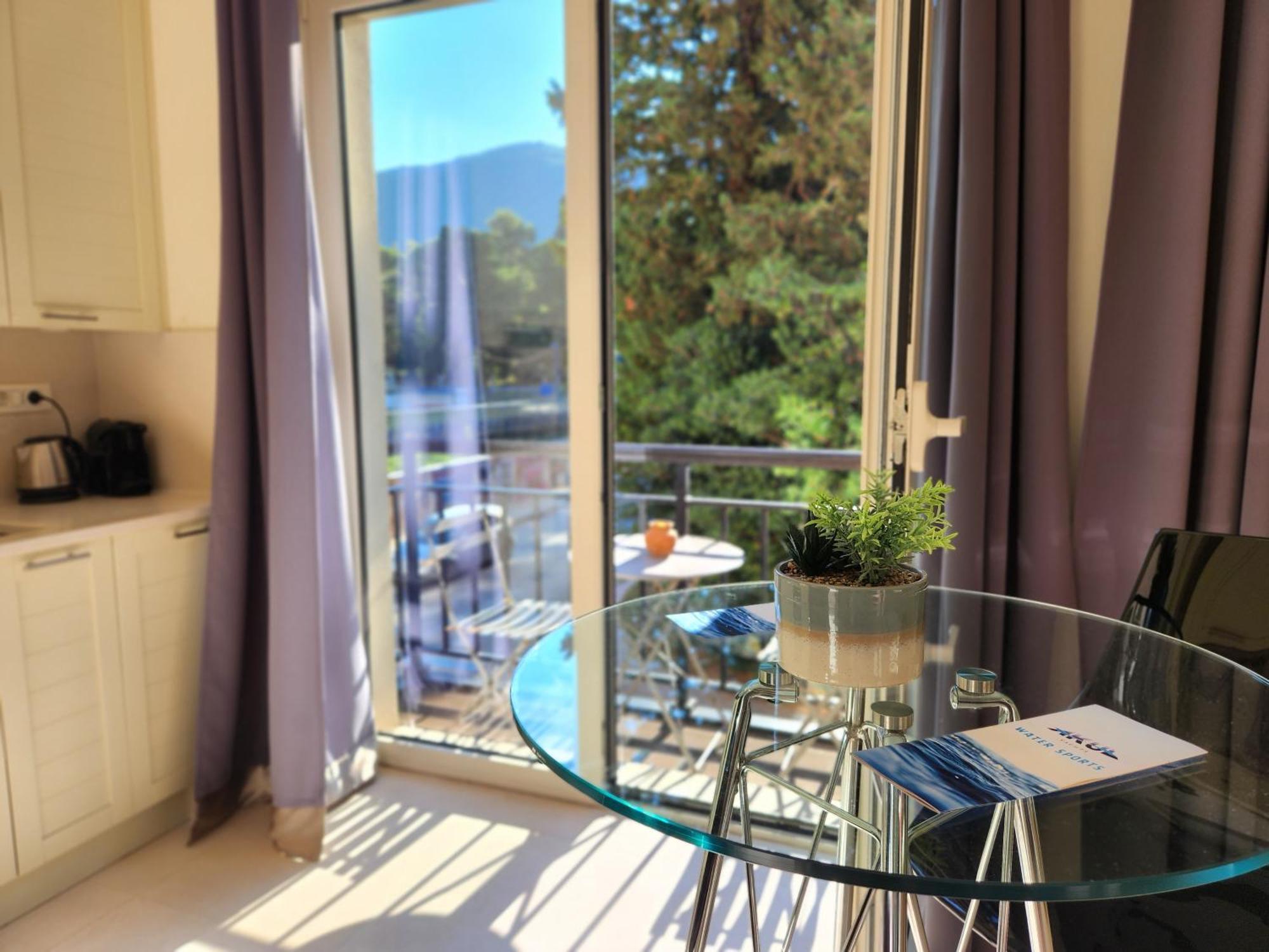 Porto Montenegro Luxury Studio Zeta Tivat Exterior foto